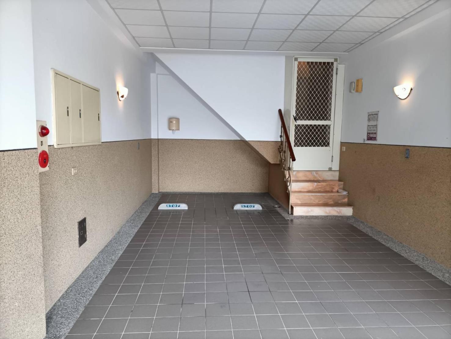 御花園商務旅舘虎尾舘-金花園汽車旅舘066 Motel Huwei Екстериор снимка